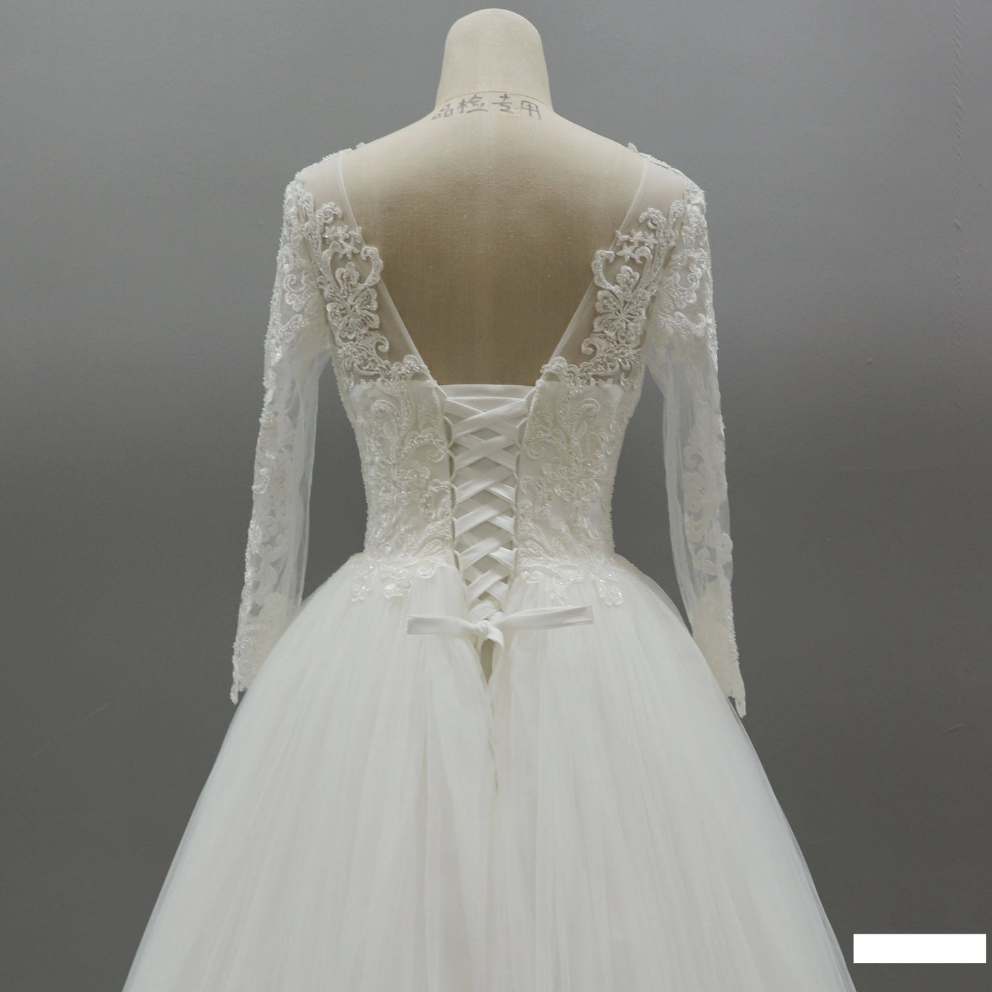Ivory Long Sleeve Floor Length Train Lace Applique Flower Bride Ball Gown Wedding Dress