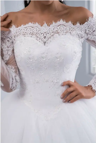 European and American Wedding Dresses 2022 New One-shoulder Long-sleeved Brides Wedding Dress Waist Temperament Thin Lace Tail