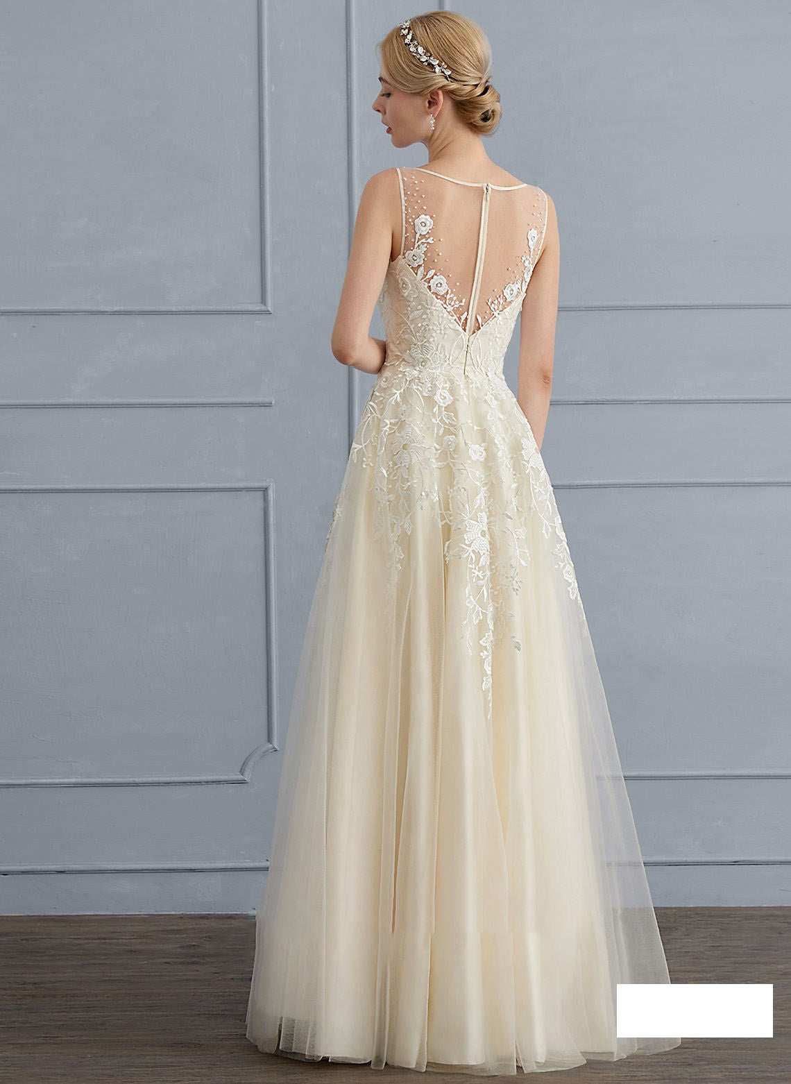 v Neck Sleeveless Backless Lace Wedding Dresses Luxury Design Bridal Gowns